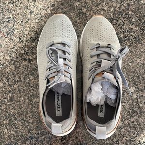 NEW! Steve Madden size 9 shoes